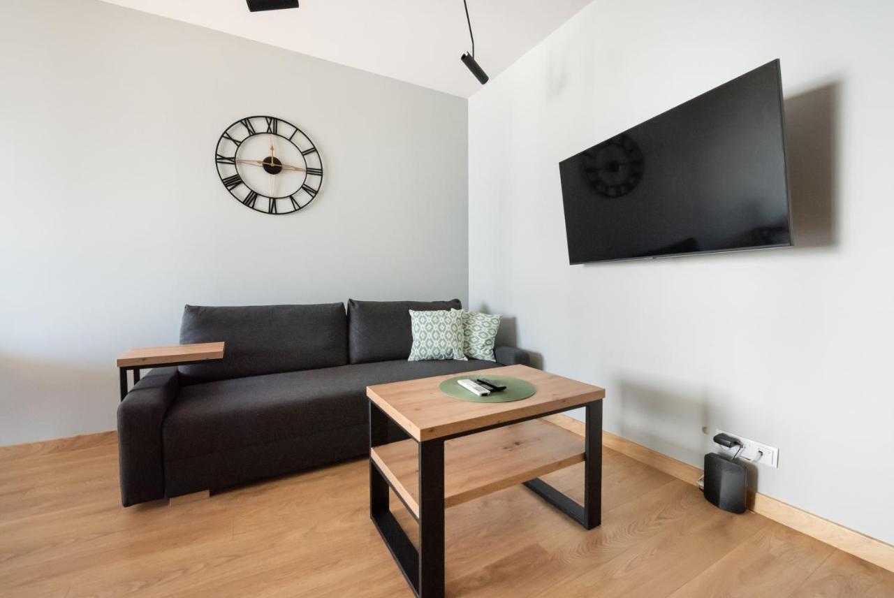 Wola Skwer Happy Apartment Warszawa Exteriör bild
